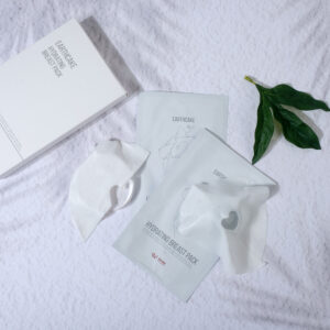 EarthCake Hydratıng Breast Pack Nemlendiricili Meme Maskesi (TEKLİ PAKET)